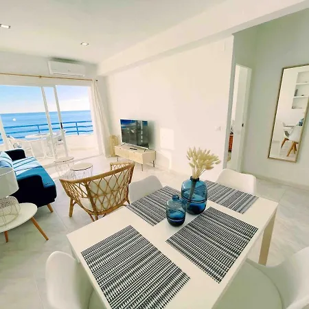 First Line Arenal Beach, Boho Chic Parking Calpe