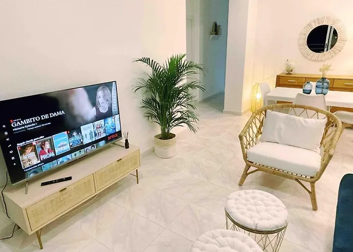 First Line Arenal Beach, Boho Chic Parking Calpe