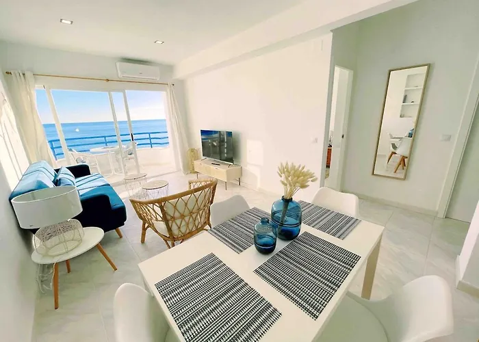 First Line Arenal Beach, Boho Chic Parking Calpe