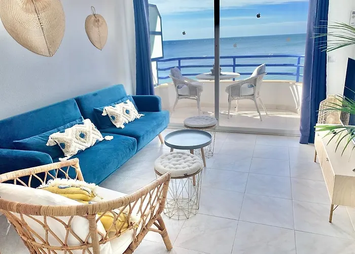 First Line Arenal Beach, Boho Chic Parking Apartmán