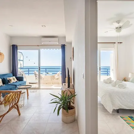 First Line Arenal Beach, Boho Chic Parking Lejlighed