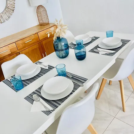 First Line Arenal Beach, Boho Chic Parking Calpe