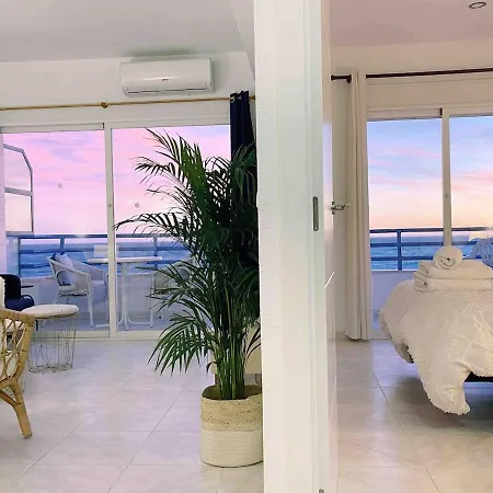 First Line Arenal Beach, Boho Chic Parking * Calp