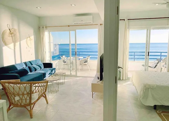 First Line Arenal Beach, Boho Chic Parking