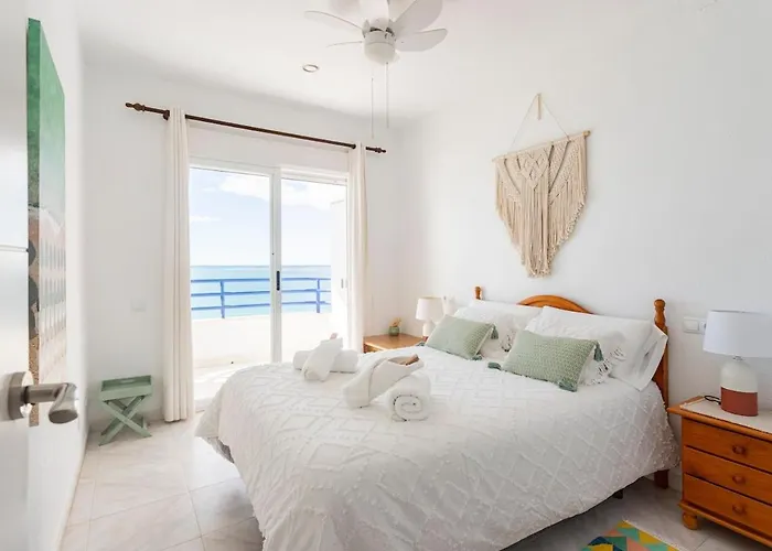 First Line Arenal Beach, Boho Chic Parking Lejlighed *